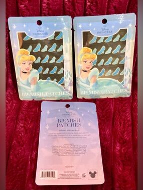 Disney Princess Blemish Patches - Light Blue and White Packaging